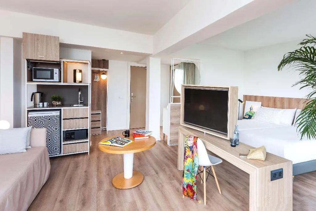 Room, Innside by Melia Alcudia, Majorca