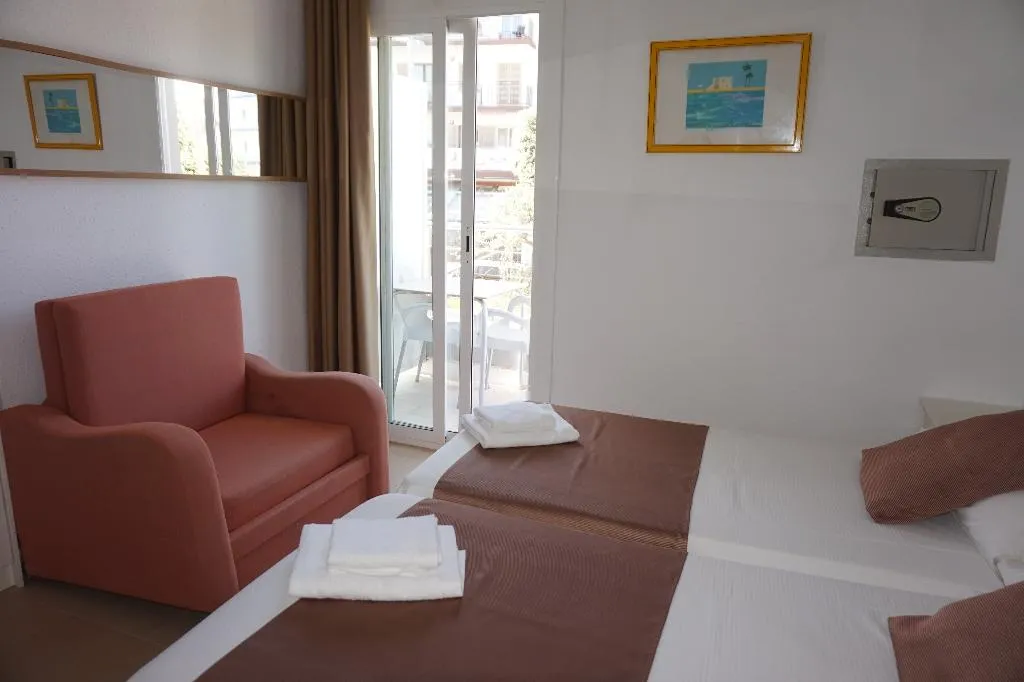 TRIPLE STANDARD Room, Hermes, Costa Brava