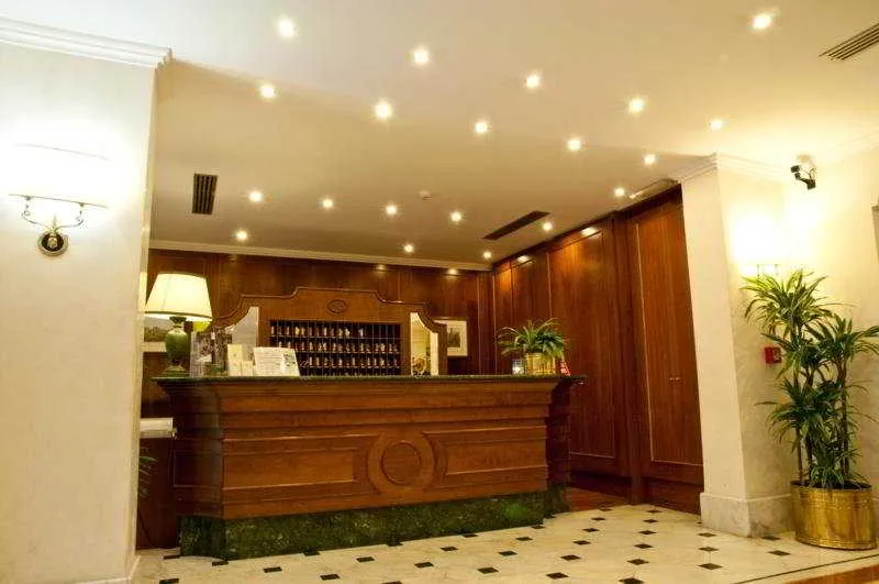 Lobby, Raeli Hotel Luce, Rome