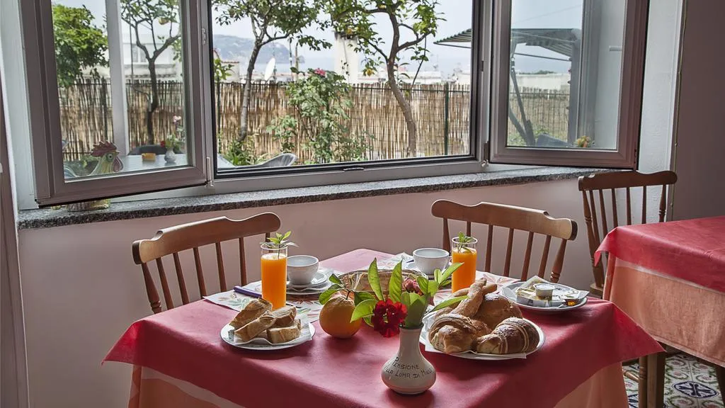 Restaurant, Villa Luna di Miele, Naples