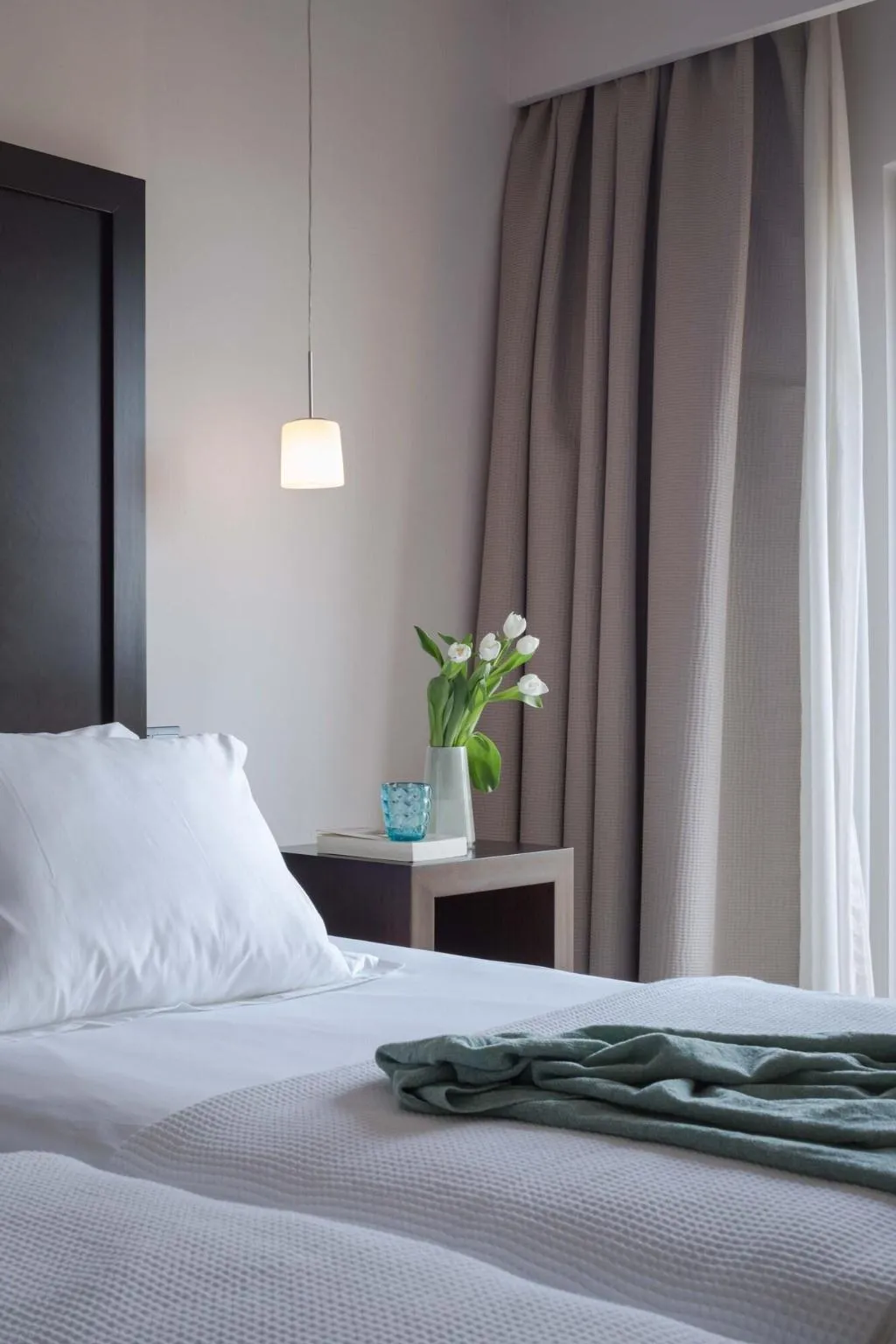 DOUBLE STANDARD Room, Rey Alfonso X, Seville