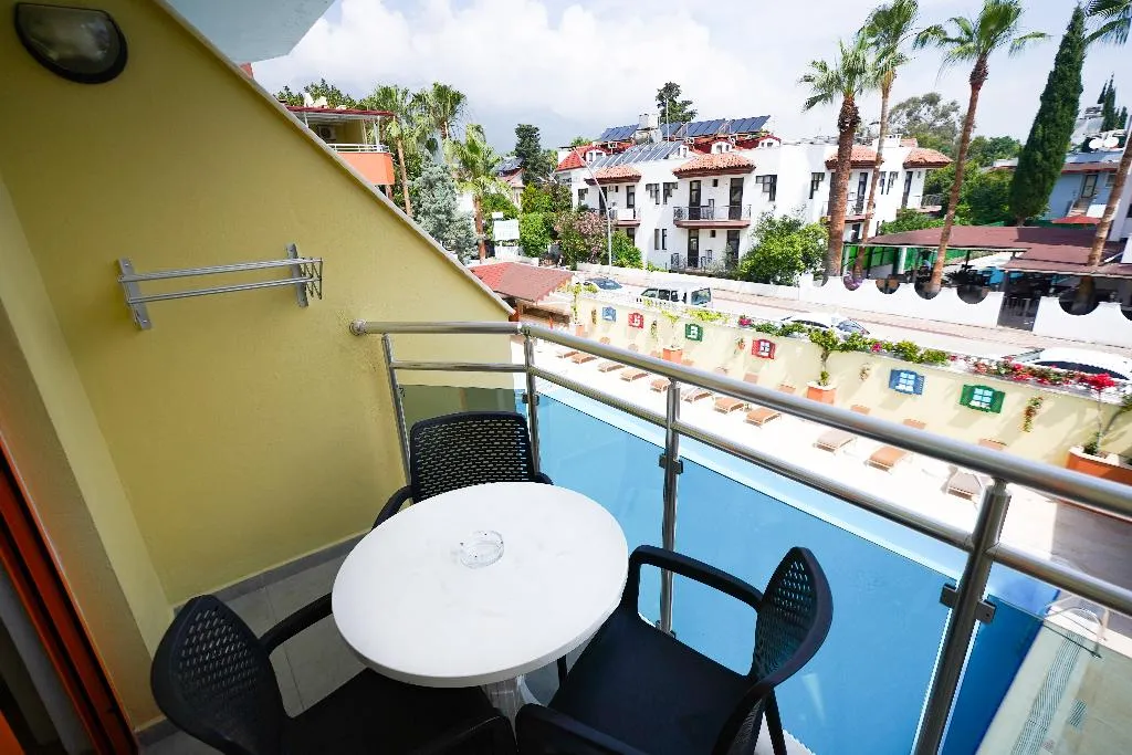 Terrace, Wassermann, Antalya