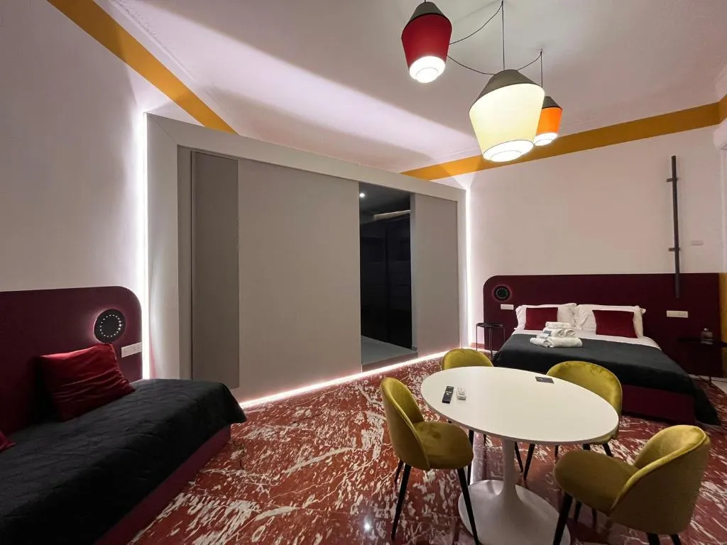 JUNIOR SUITE WITH BALCONY Room, Rettifilo 311, Naples