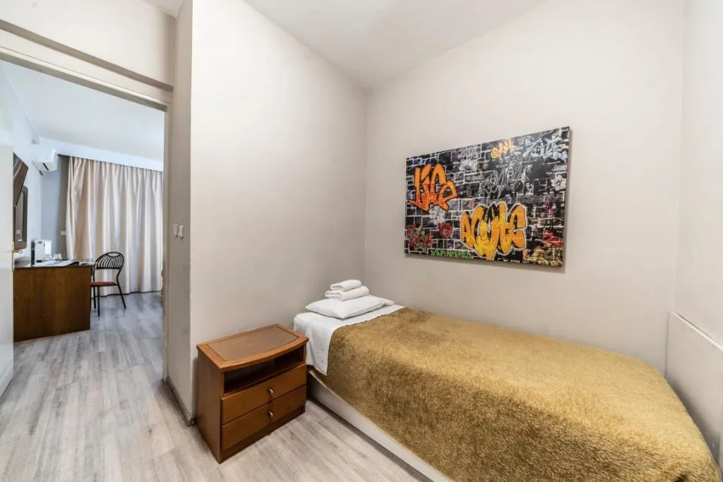TRIPLE STANDARD Room, Vergina, Halkidiki