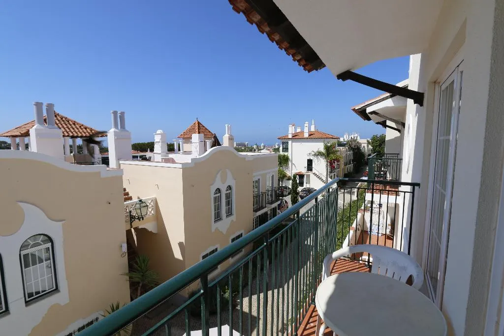 APARTMENT TWO BEDROOMS Room, Apartamentos The Old Village by Village 4u, Algarve