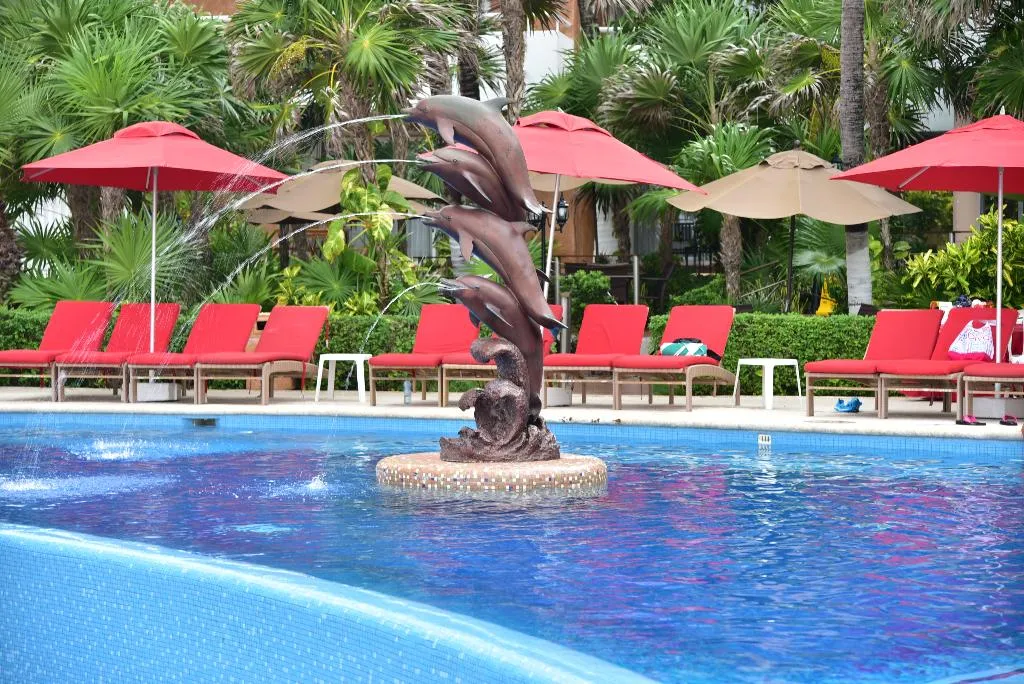 Pool, Sunset Fishermen Beach Resort Playa Del Carmen, Cancun Area