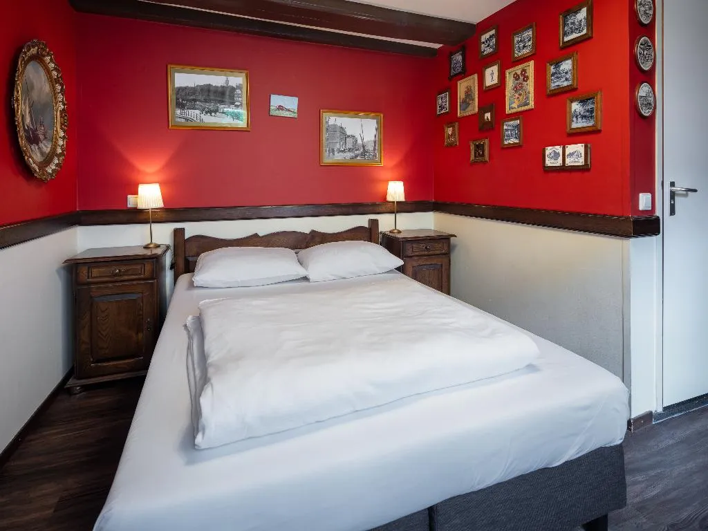 SUITE STANDARD Room, A-train, Amsterdam