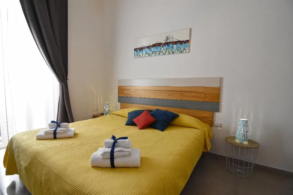 Double or Twin DUPLEX SUPERIOR Room, B&B Crianza, Naples