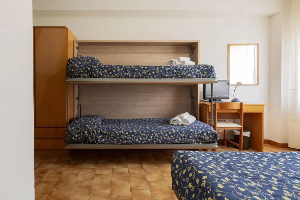 Room, Catignano Hotel Ristorante, Umbria