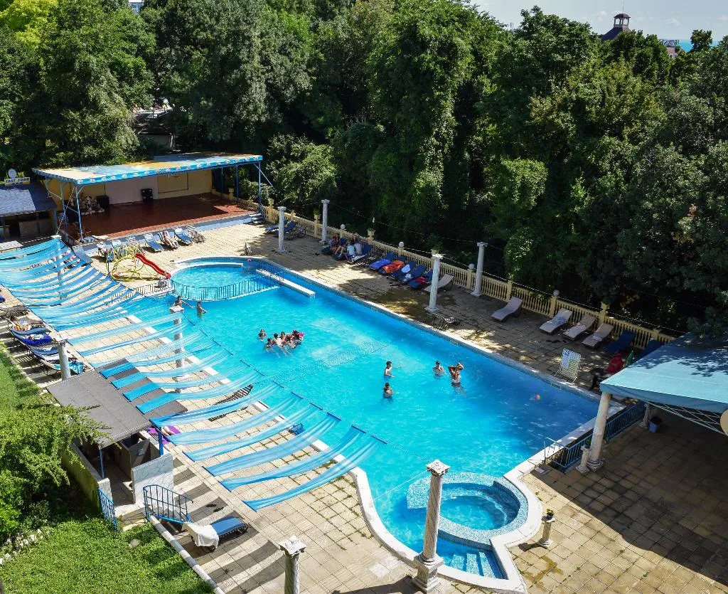 Pool, Dana Palace, Varna