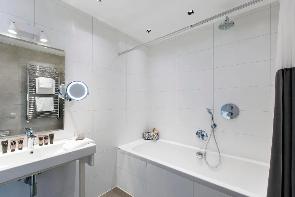 DOUBLE DELUXE Room, Grand Canal Boutique Hotels, Amsterdam