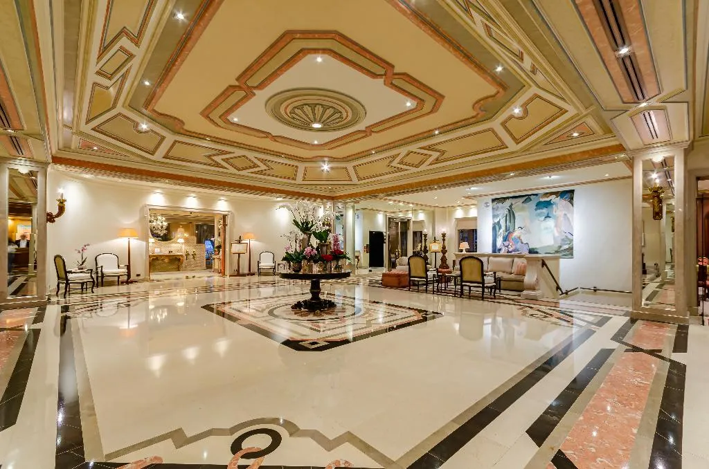 Lobby, Olissippo Lapa Palace, Lisbon