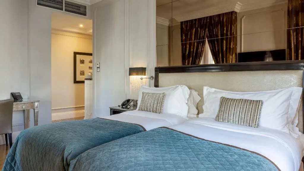 TWIN PREMIUM Room, InterContinental Porto Palacio das Cardosas, Porto