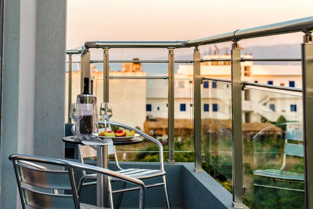 TRIPLE SUPERIOR Room, Pollis Hotel, Crete