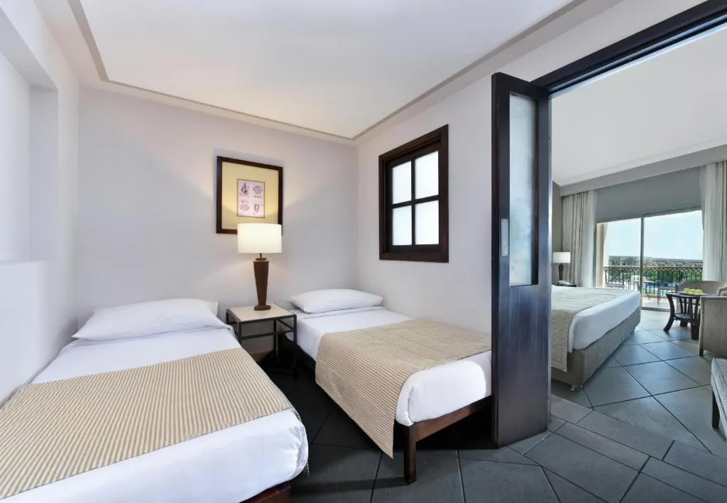 FAMILY ROOM DELUXE QUEEN BED Room, Jaz Mirabel Resort, Red Sea Riviera