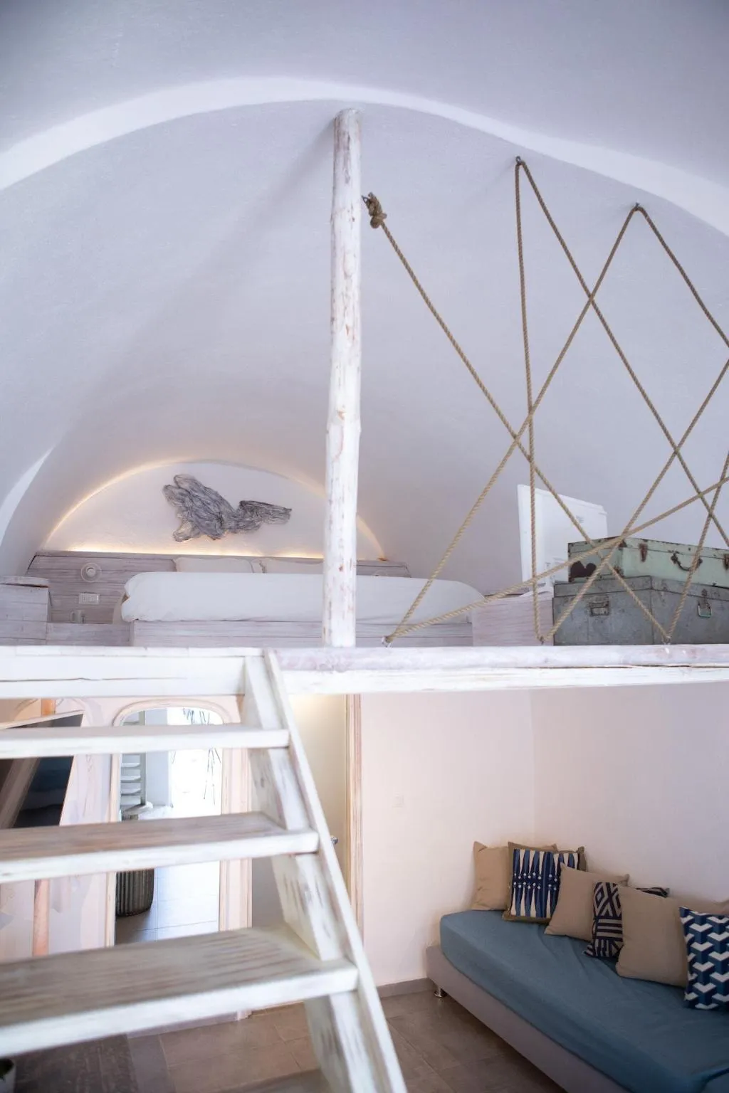 Room, The Museum Project Oia, Santorini