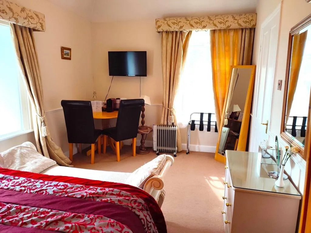 Room, Robin Hill House, Cork