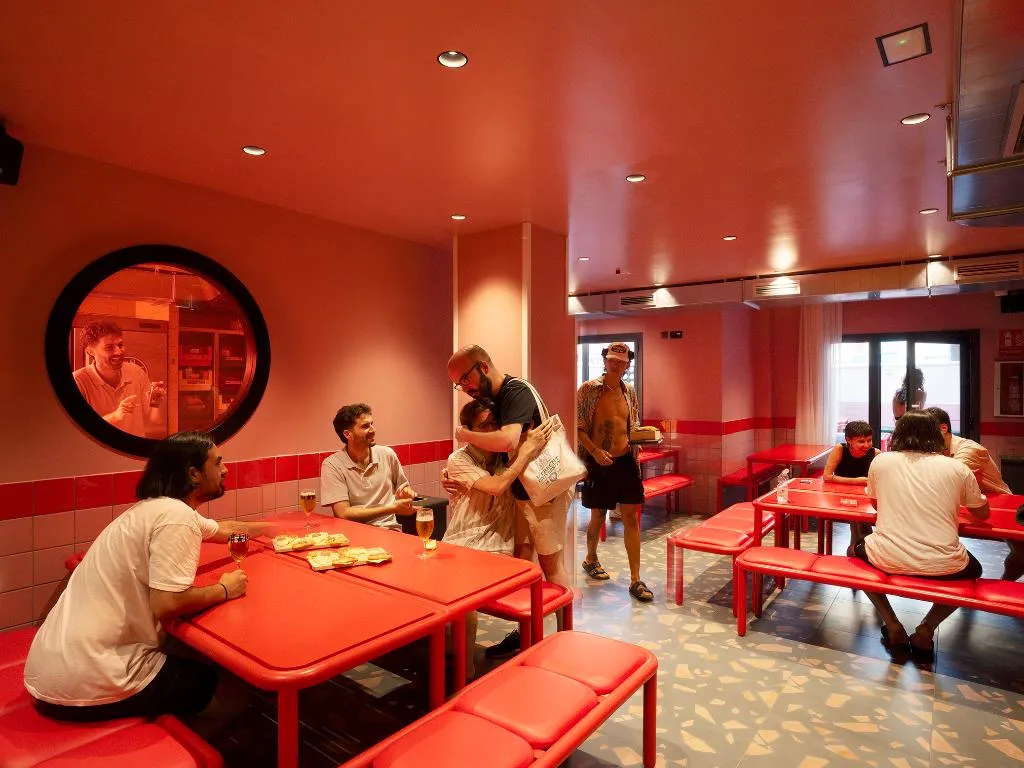 Restaurant, Amistat City Hostel, Barcelona