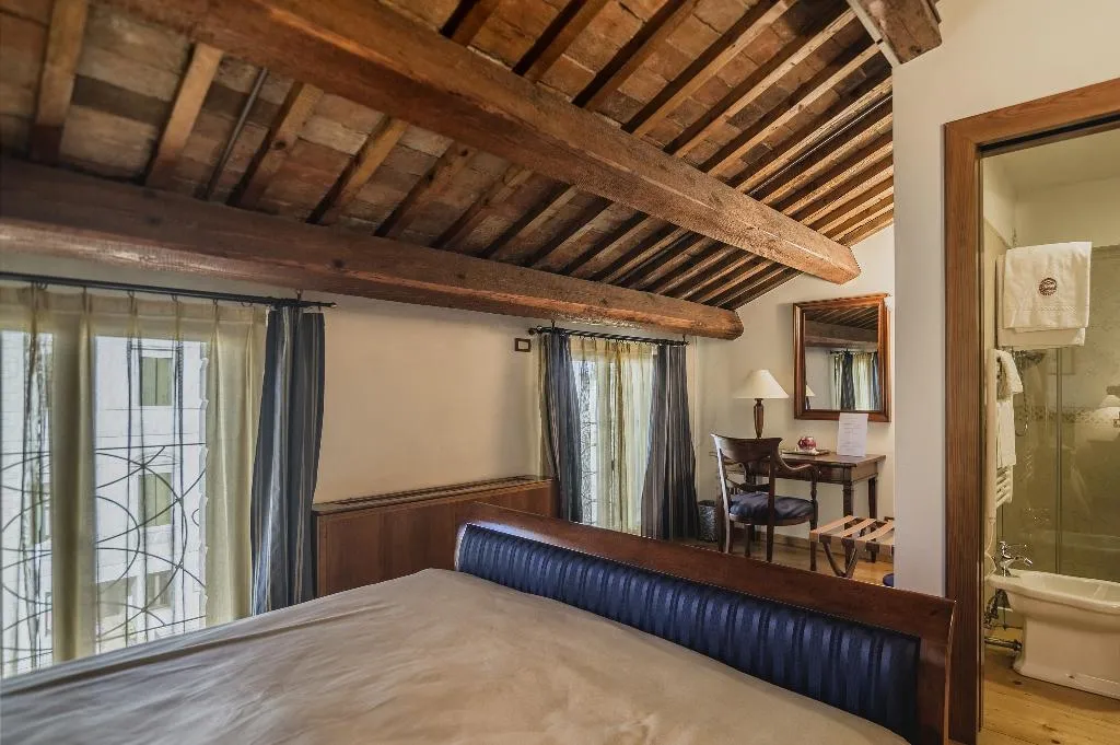 Double or Twin STANDARD Room, Le camere di Palazzo Bortolan, Venice