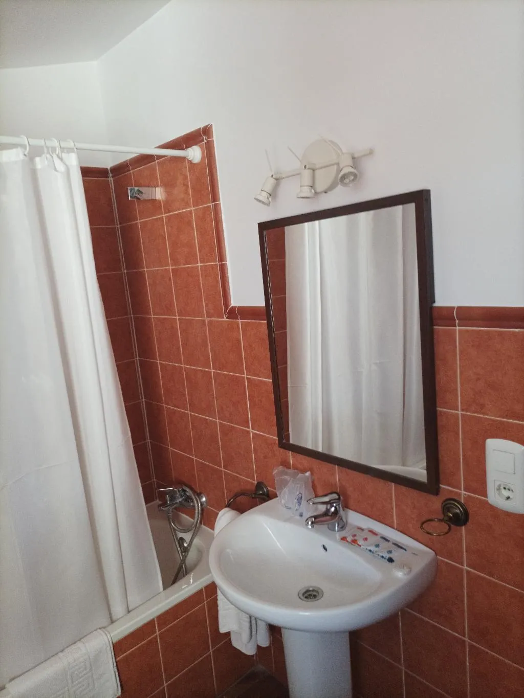 Double or Twin INNER-SUPERIOR Room, San Cayetano, Costa Del Sol