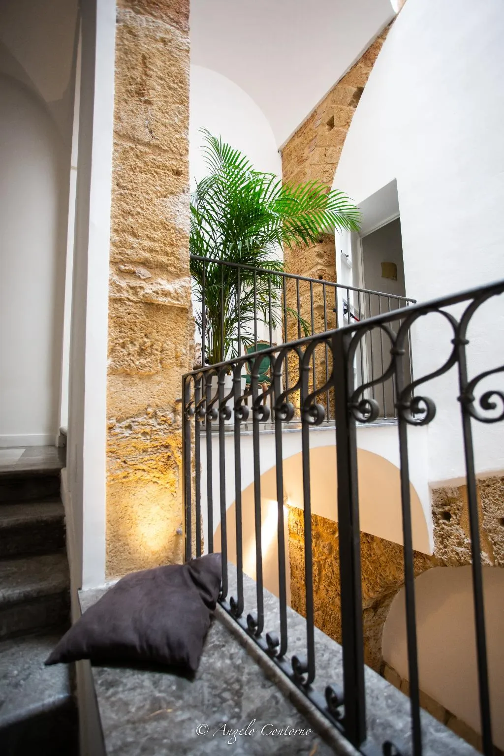 General view, Palazzo del Poeta - Dimora Contemporanea, Palermo