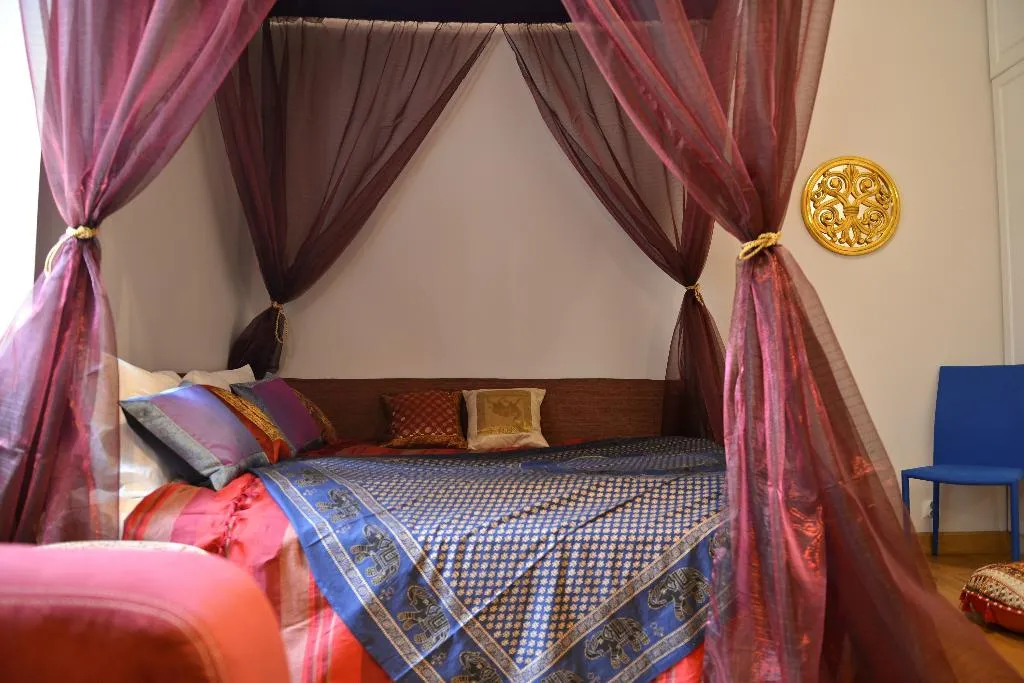 STUDIO CAPACITY 3 Room, La Gioia Magic Orient Apartments, Krakow