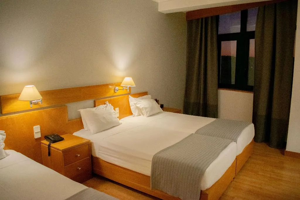 Room, TRYP Montijo Parque Hotel, Lisbon