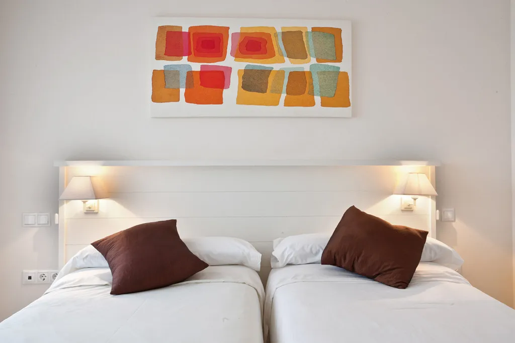 TOWNHOME THREE BEDROOMS TWO BATHROOMS Room, Roda Golf and Beach Resort, Costa Blanca