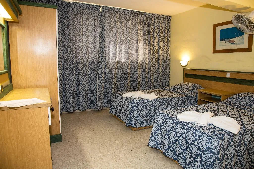 STUDIO CAPACITY 2 Room, Burlington Apartments, Malta