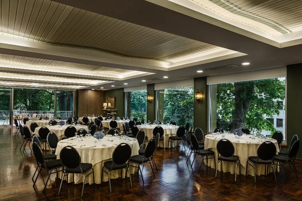 Restaurant, Grão Vasco - Historic Hotel and SPA, Porto