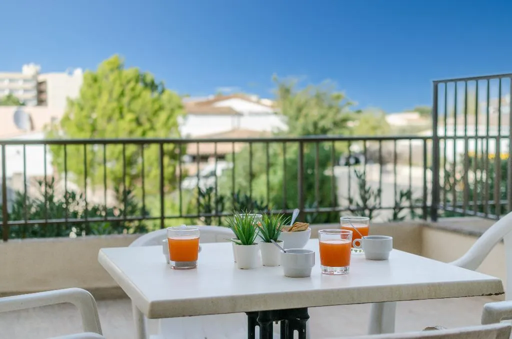 APARTMENT GARDEN VIEW Room, Alcudia Apartments, Majorca