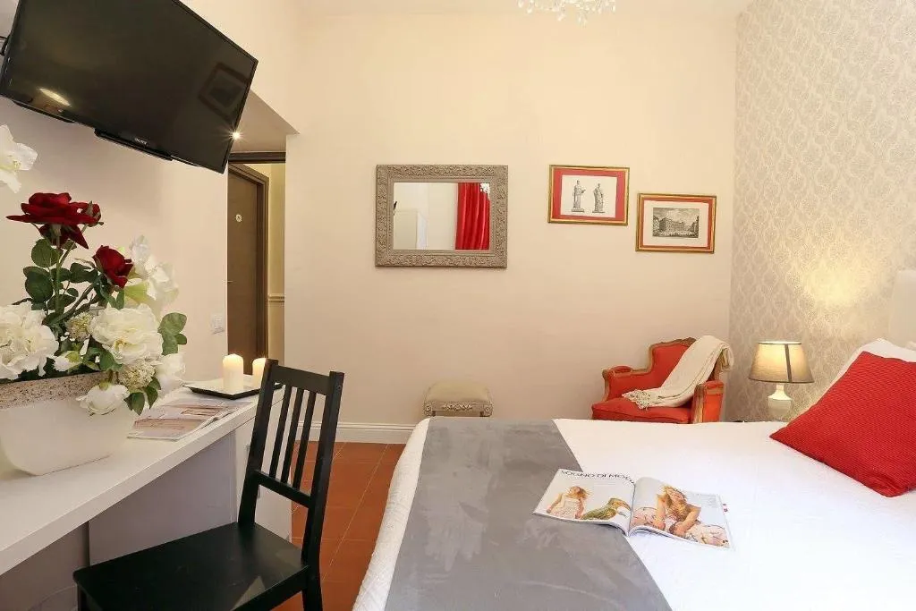 Room, Casa Ponte Sisto, Rome