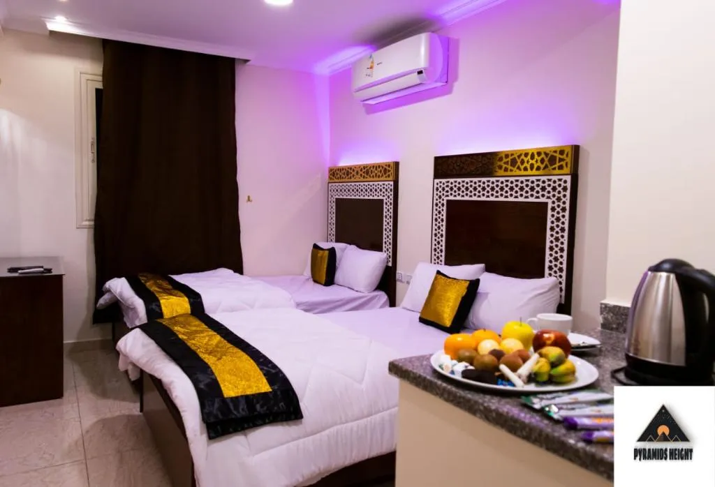 TWIN DELUXE TWO BEDS Room, Pyramids Height Hotel, Cairo