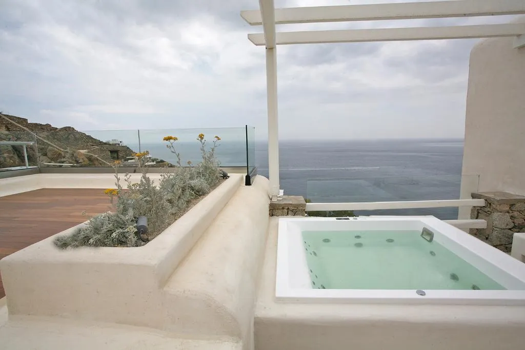 DOUBLE DELUXE WITH JACUZZI Room, Atlantis Beach Residence, Mykonos