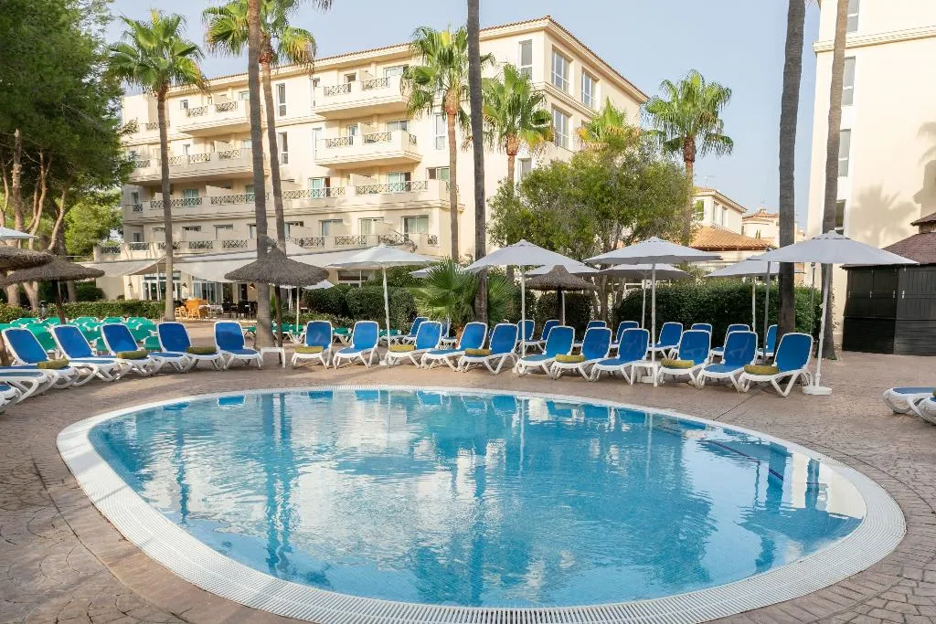Pool, HM Mar Blau, Majorca