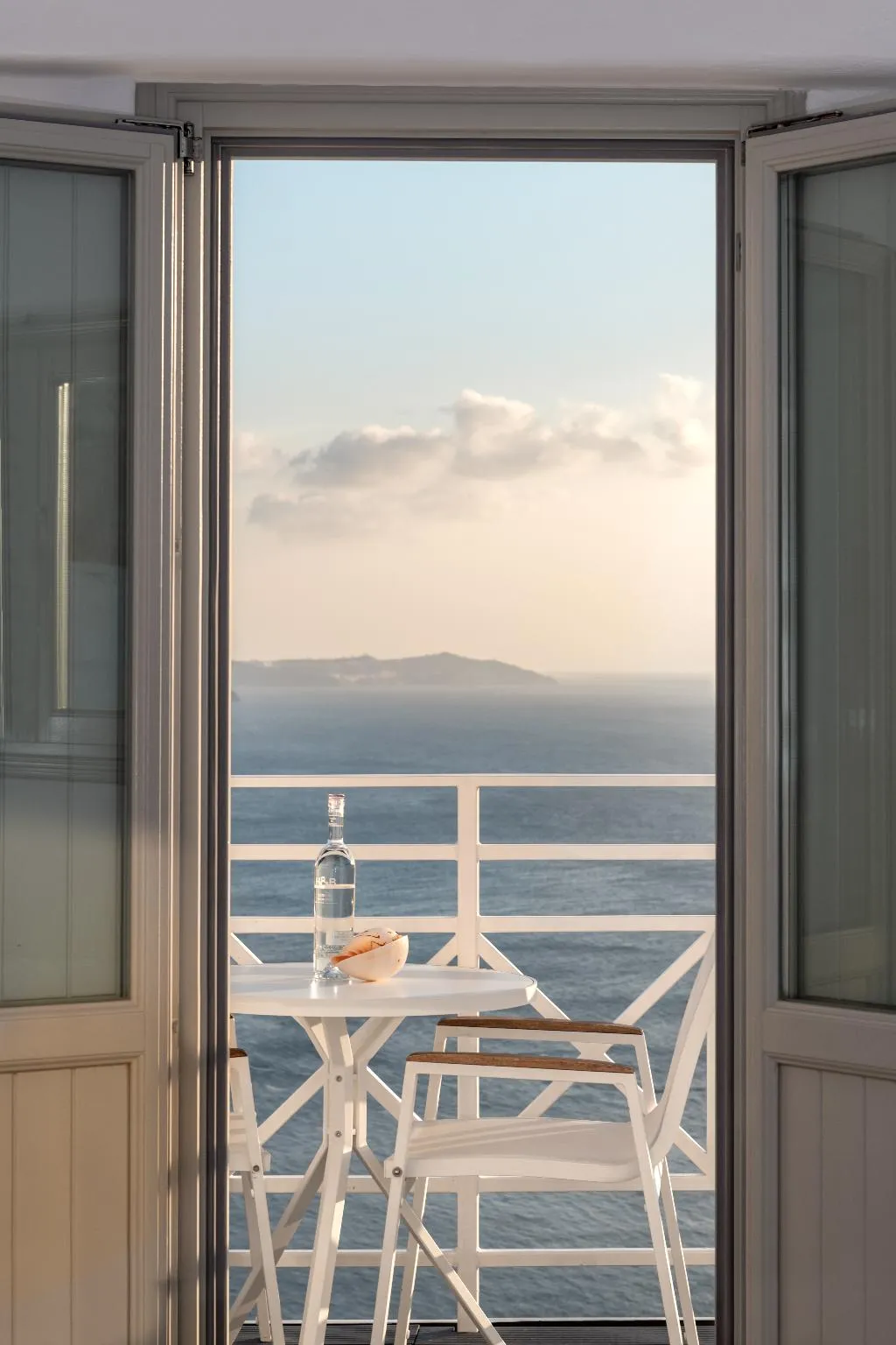 JUNIOR SUITE WITH DOUBLE BED Room, Caldera Premium Villas, Santorini