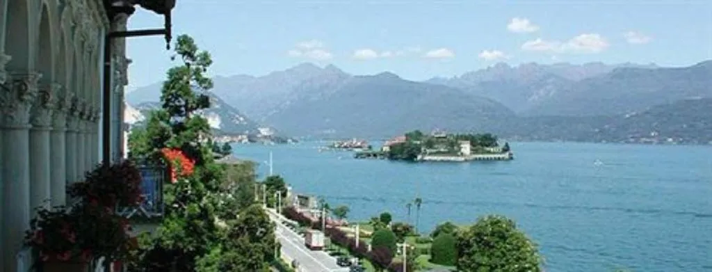 General view, Des Iles Borromees, Milan
