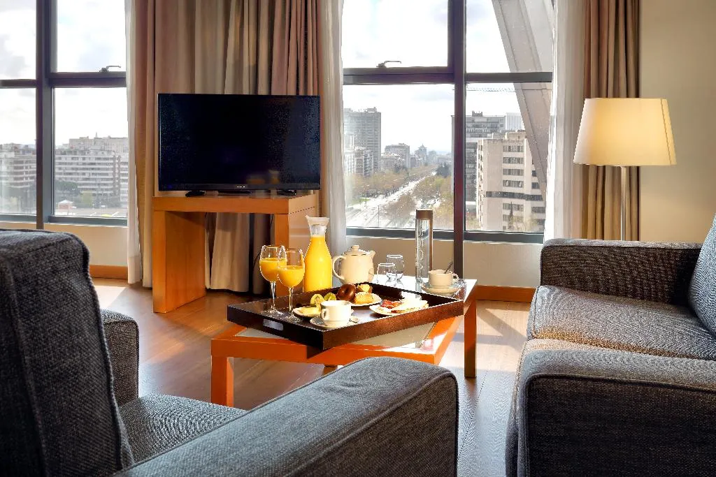 JUNIOR SUITE STANDARD Room, Exe Plaza, Madrid