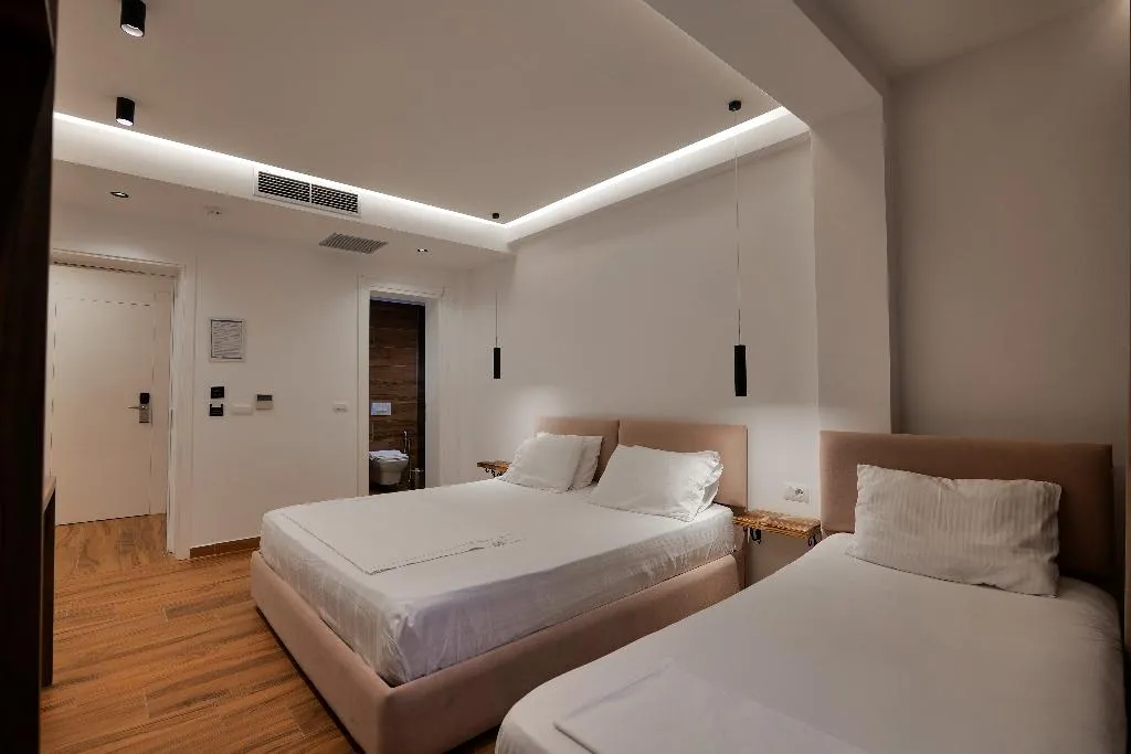 TRIPLE basement Room, Havana, Southern Albania