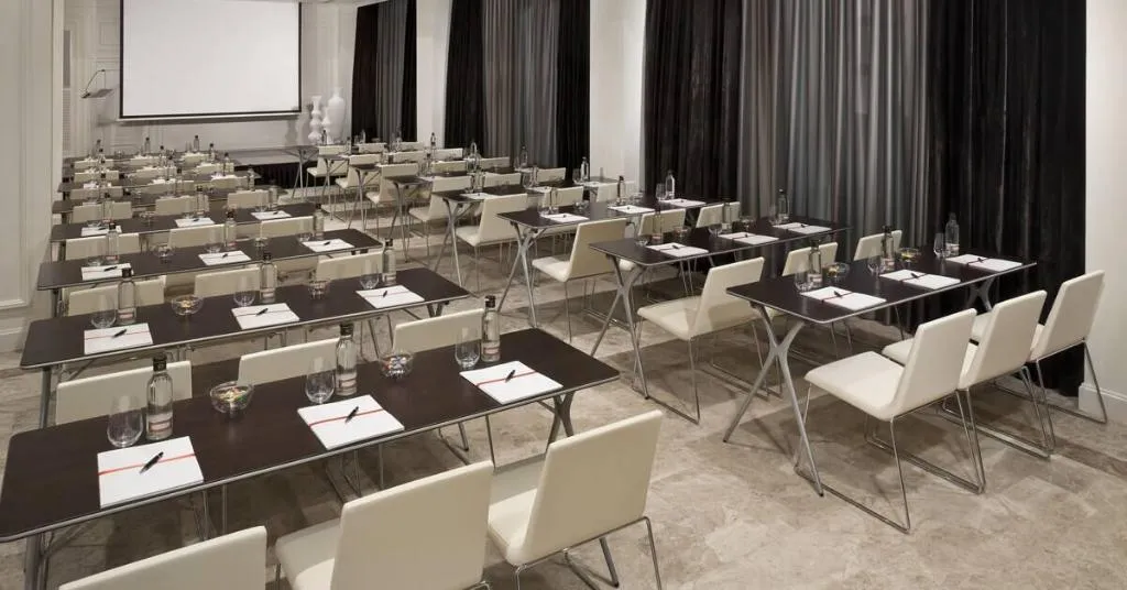 Conferences, Palacio de los Duques Gran Meliá, Madrid