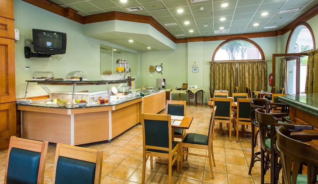 Restaurant, Paradise Inn, Corfu
