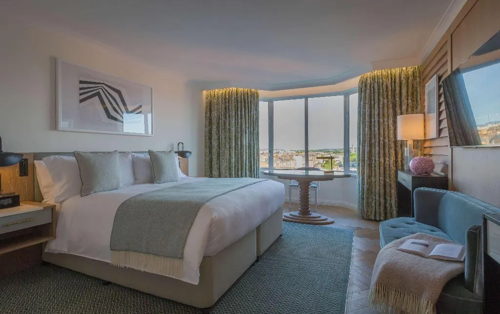 DOUBLE PREMIER Room, Conrad Dublin, Dublin