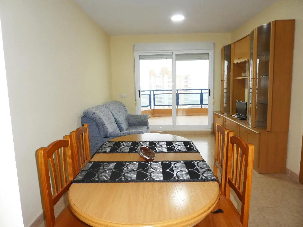 APARTMENT CAPACITY 6 TWO BEDROOMS Room, Apartamentos Tavernes Gandia 3000, Valencia