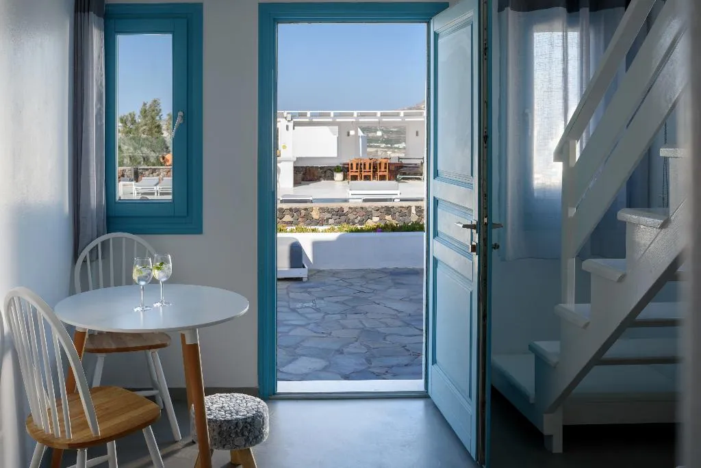 FAMILY ROOM TWO BEDROOMS Room, Kalestesia Suites, Santorini