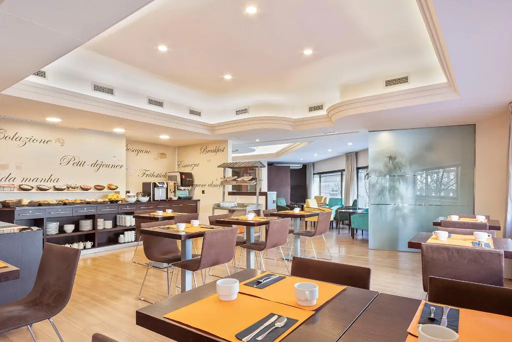 Lobby, Acta Antibes, Barcelona