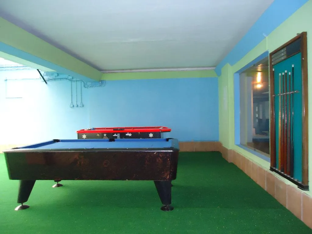 Sports and Entertainment, Navegadores, Algarve