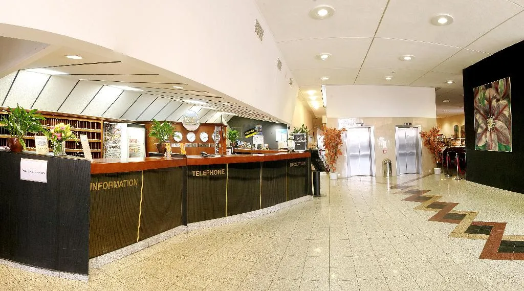 Lobby, Olympik Congress, Prague