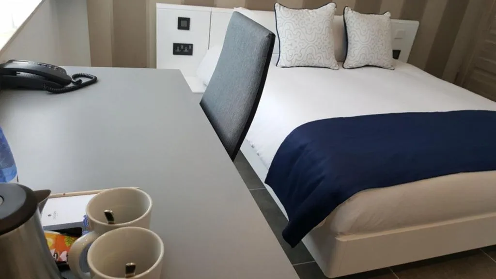 Room, Pebbles Boutique Aparthotel, Malta