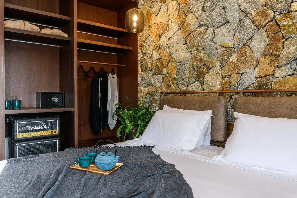 DOUBLE SUPERIOR WITH BALCONY Room, Charisma Hotel And Wellness Suites, Mykonos