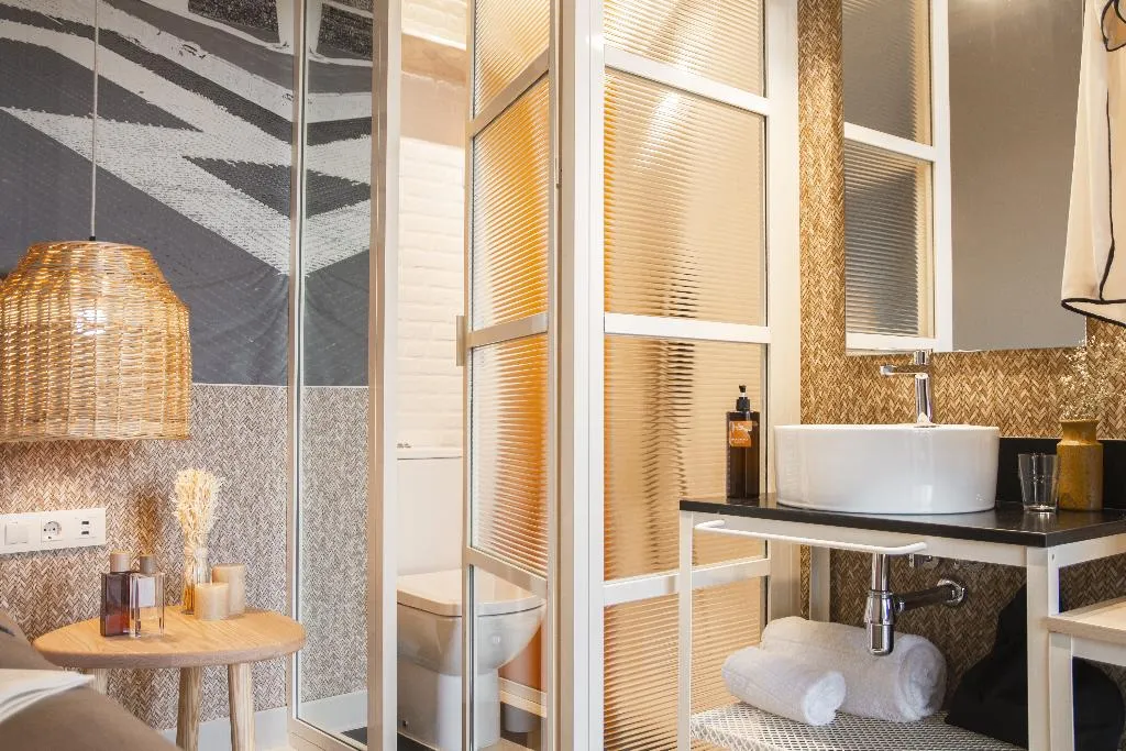 SINGLE STANDARD Room, Room Select Tetuán, Seville